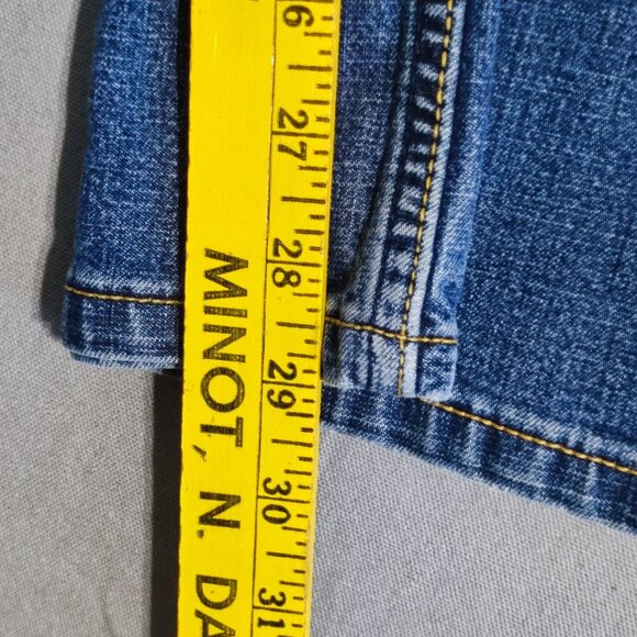 Signature by Levi Strauss Women's Boot Cut Jeans - Blue - Picture 14 of 16